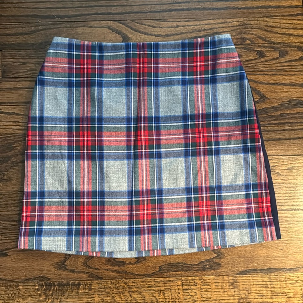 Vineyard Vines plaid skirt